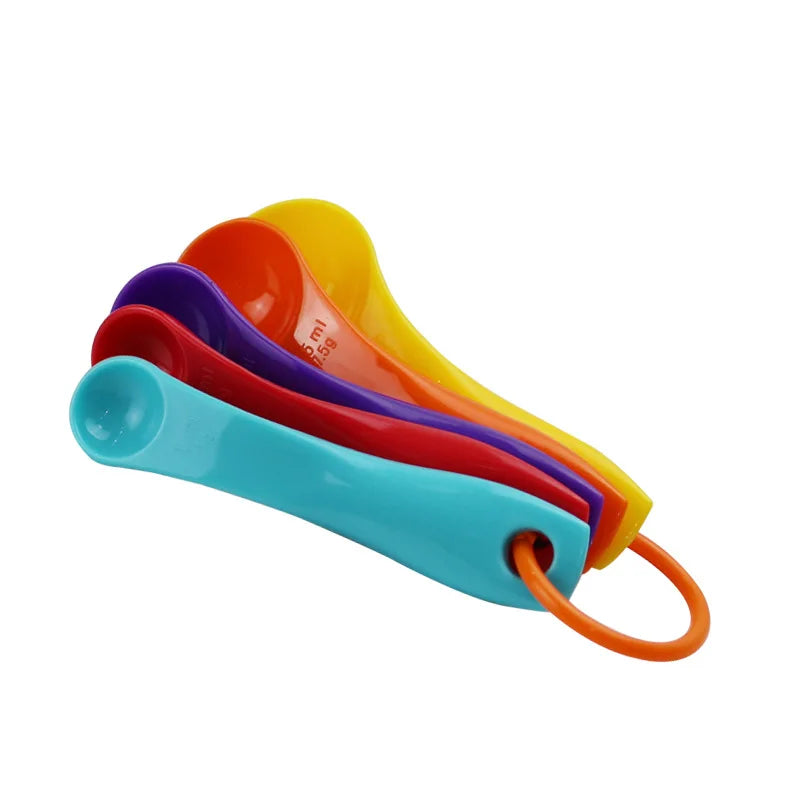 Kitchen Measuring Cups & Spoons
