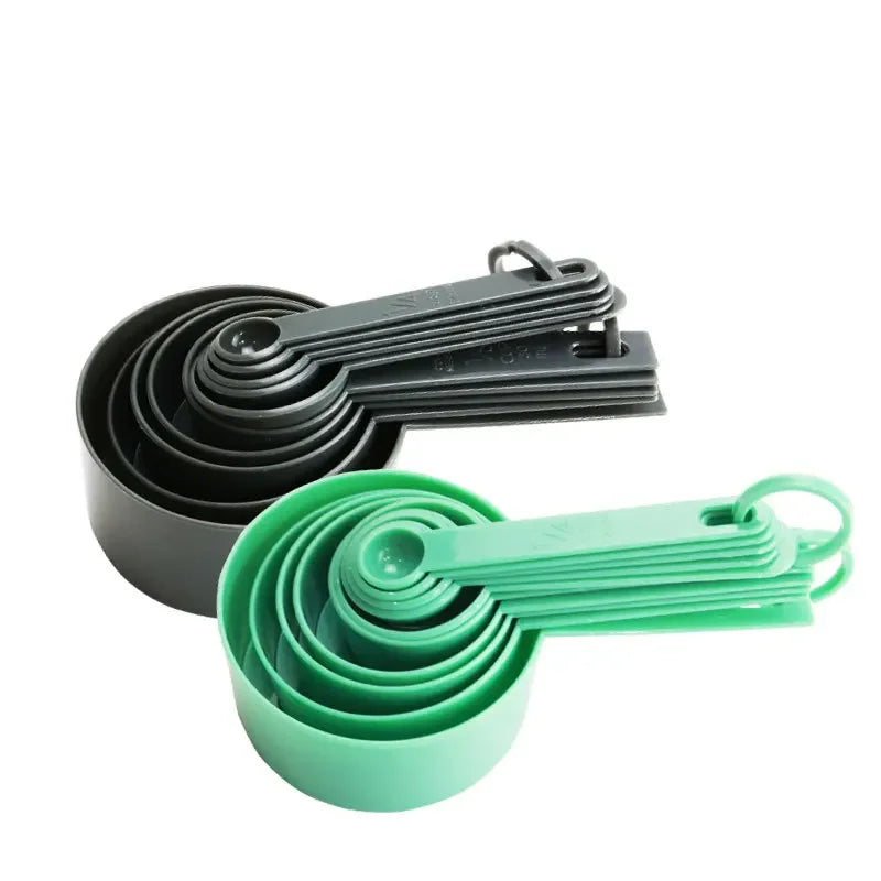 Kitchen Measuring Cups & Spoons