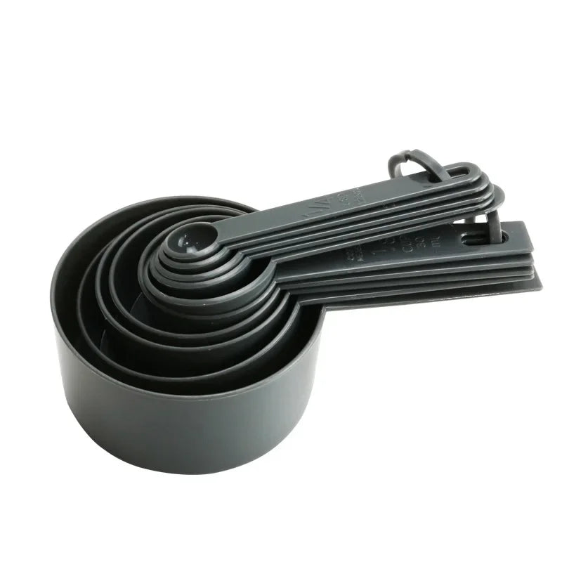 Kitchen Measuring Cups & Spoons