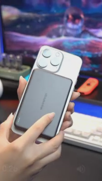 MOVESPEED Ultra-Slim 10000mAh Magnetic Power Bank Video